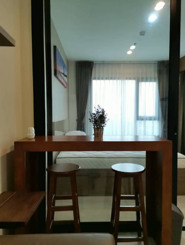 For Rent💕Life Asoke📌(Line:@rent2022), Beautiful room with Good price and Ready to move in!!