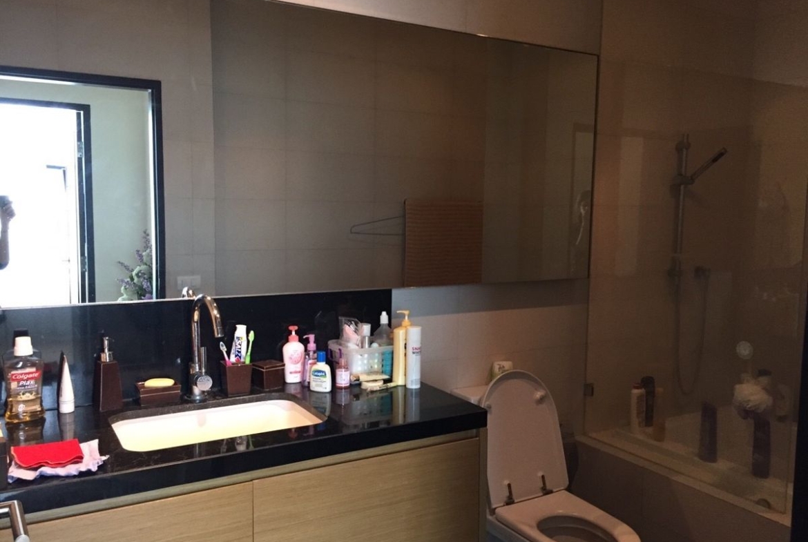 1-Bedroom condo for rent at Eight Thonglor, Thonglor — photo 5