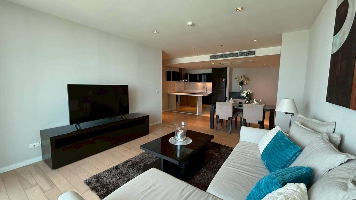 2-Bedroom condo for rent at Eight Thonglor, Thonglor — photo 13