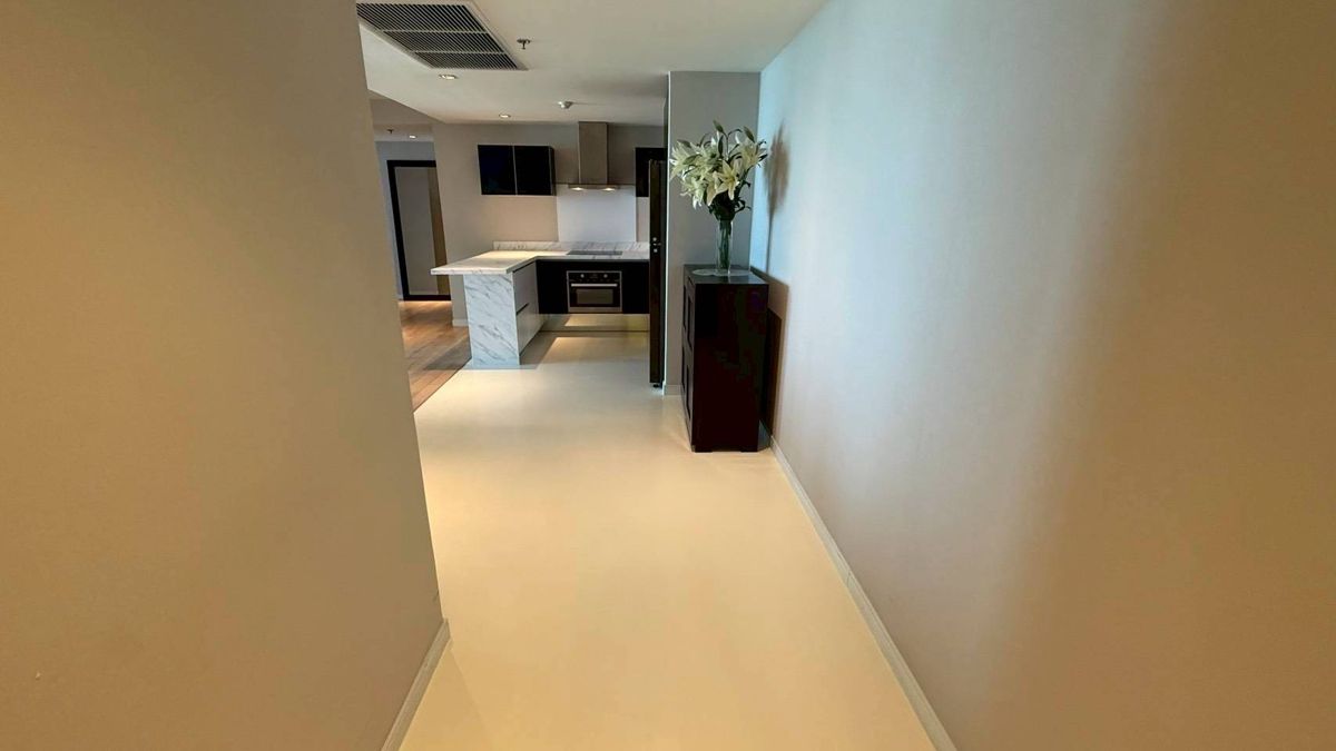 2-Bedroom condo for rent at Eight Thonglor, Thonglor — photo 18