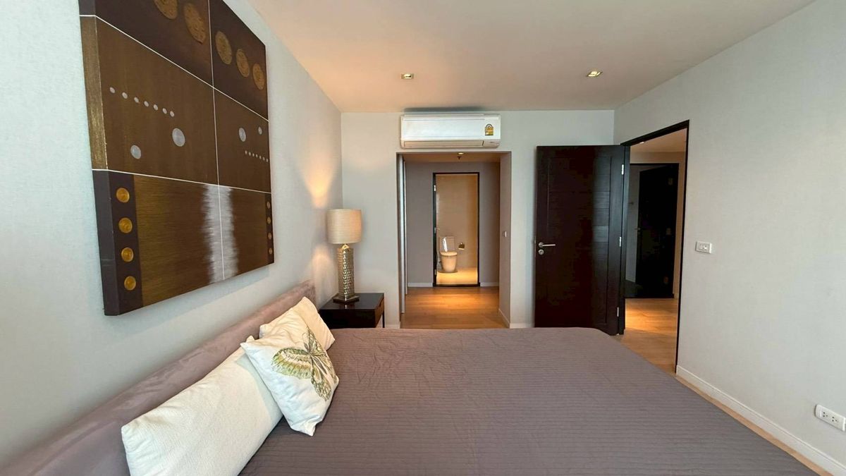 2-Bedroom condo for rent at Eight Thonglor, Thonglor — photo 3