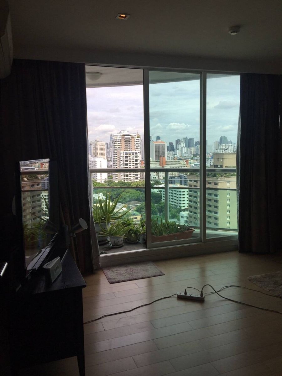 3-Bedroom condo for rent at Eight Thonglor, Thonglor