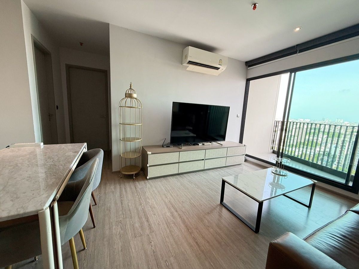 2-Bedroom condo for rent at Rhythm Ekkamai, Ekkamai — photo 12