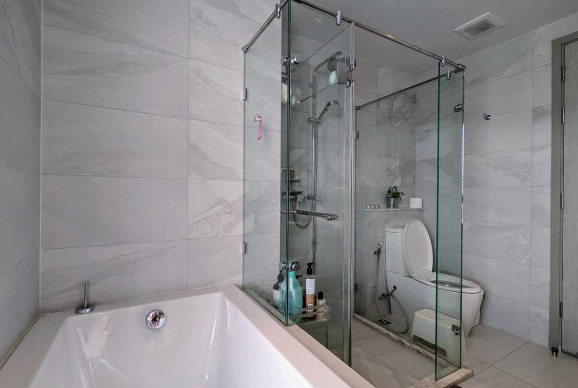 2-Bedroom condo for rent at Rhythm Ekkamai, Ekkamai — photo 6