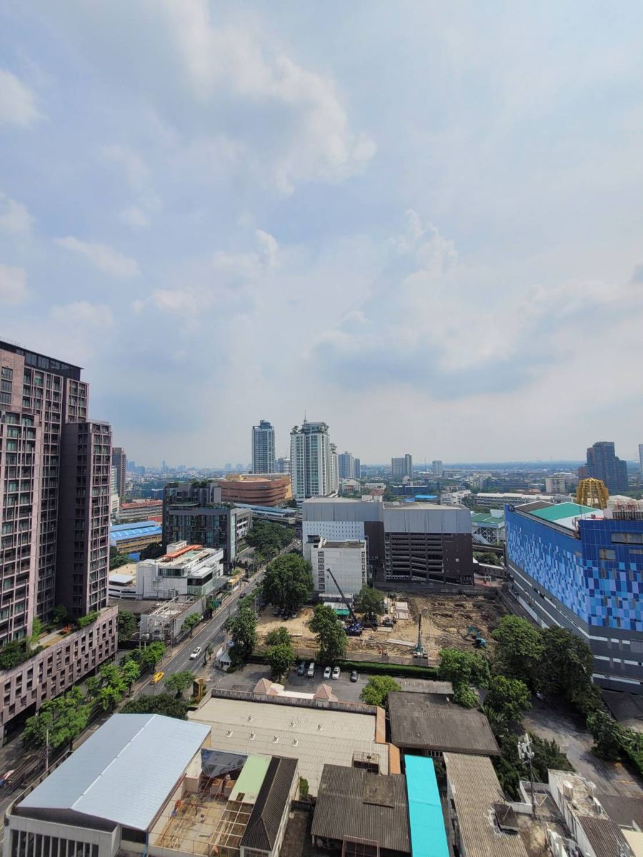 Studio condo for rent at Rhythm Ekkamai, Ekkamai — photo 12