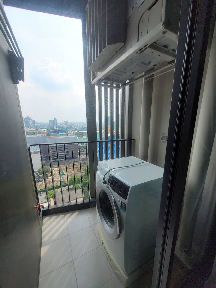 Studio condo for rent at Rhythm Ekkamai, Ekkamai — photo 9