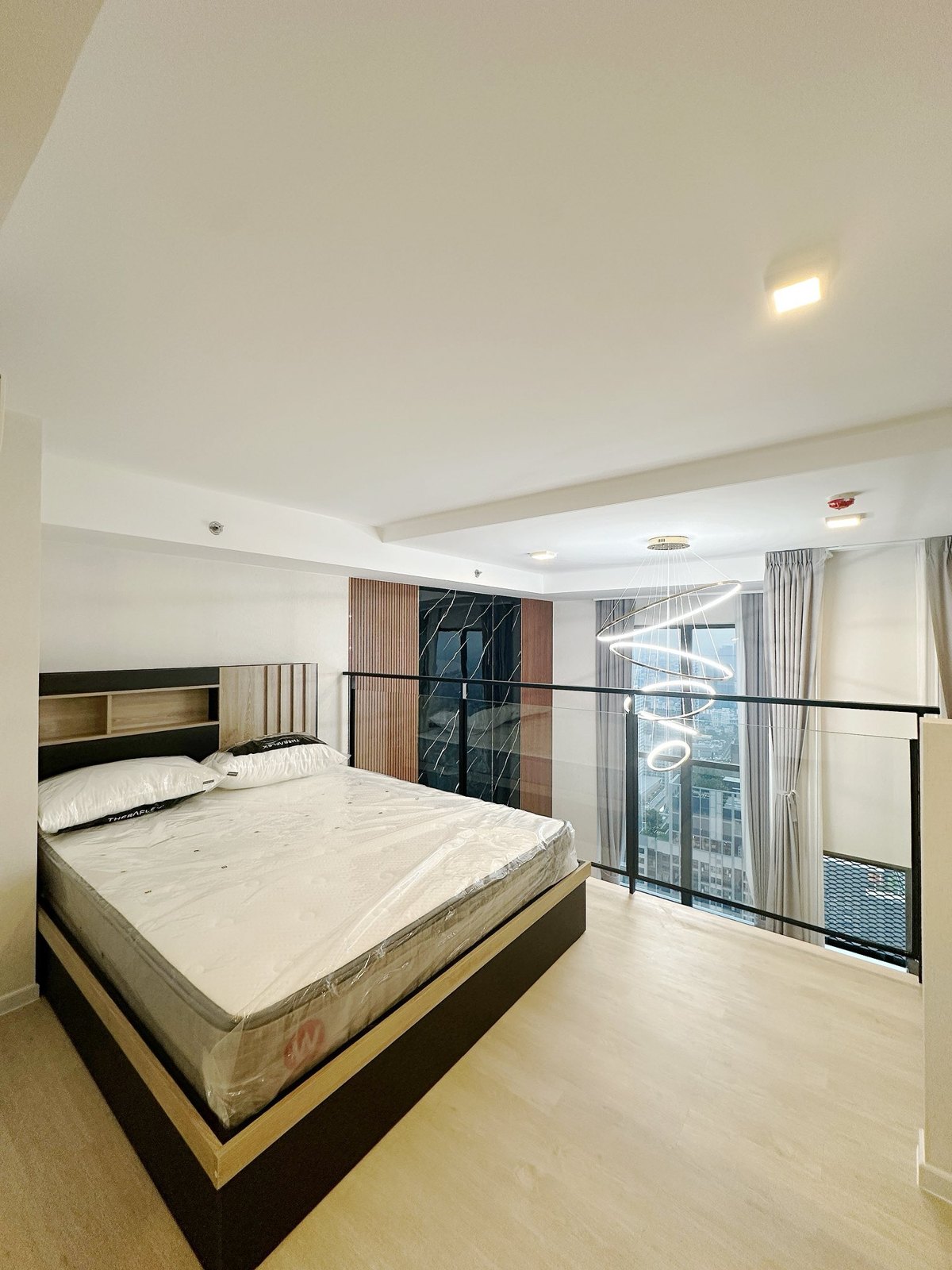 Bedroom — Duplex 1-bedroom condo at Siamese Sukhumvit 48, On Nut, Bangkok