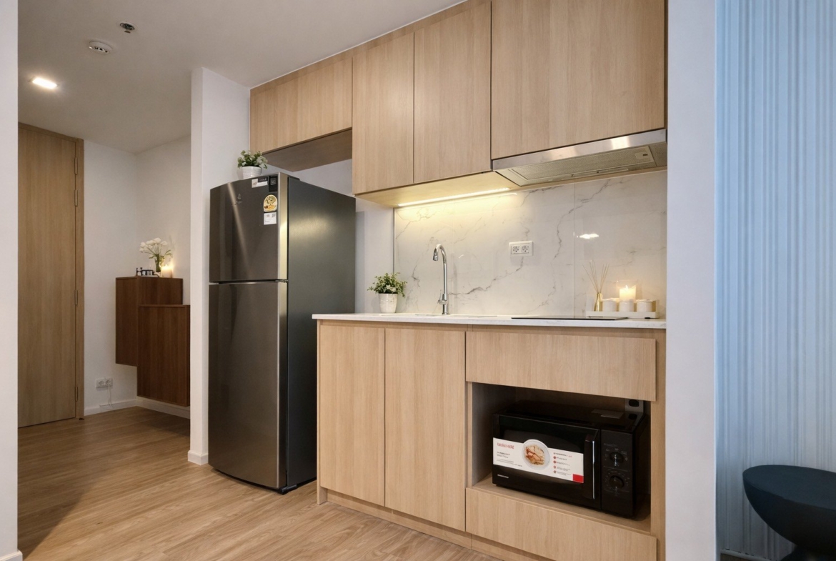Kitchen — Duplex 2-bedroom condo at Siamese Sukhumvit 48, On Nut, Bangkok