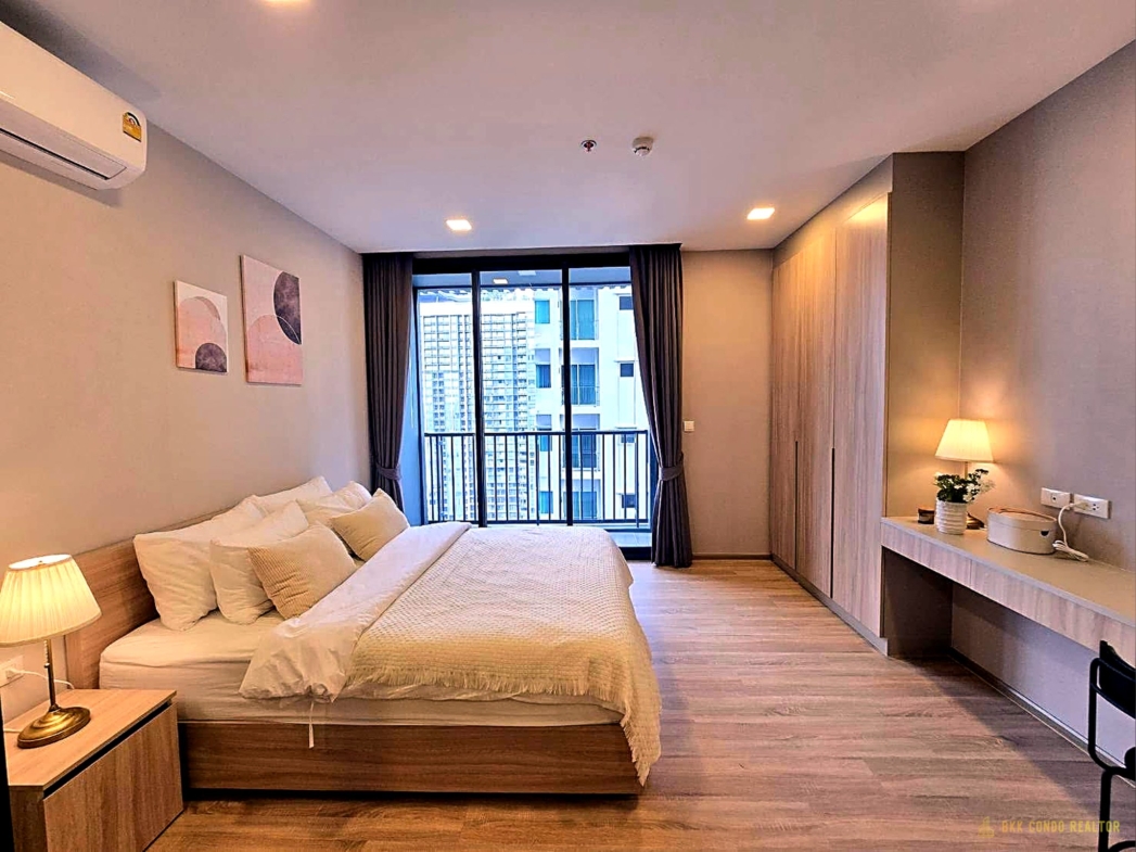 1-Bedroom Condo for Rent at XT Phayathai (42 sqm) — Phaya Thai BTS
