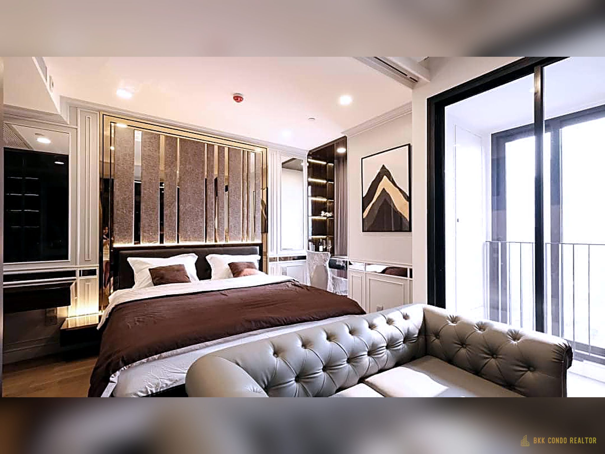 1-Bedroom Condo for Rent at Ashton Chula-Silom (34.5 sqm) — Samyan MRT