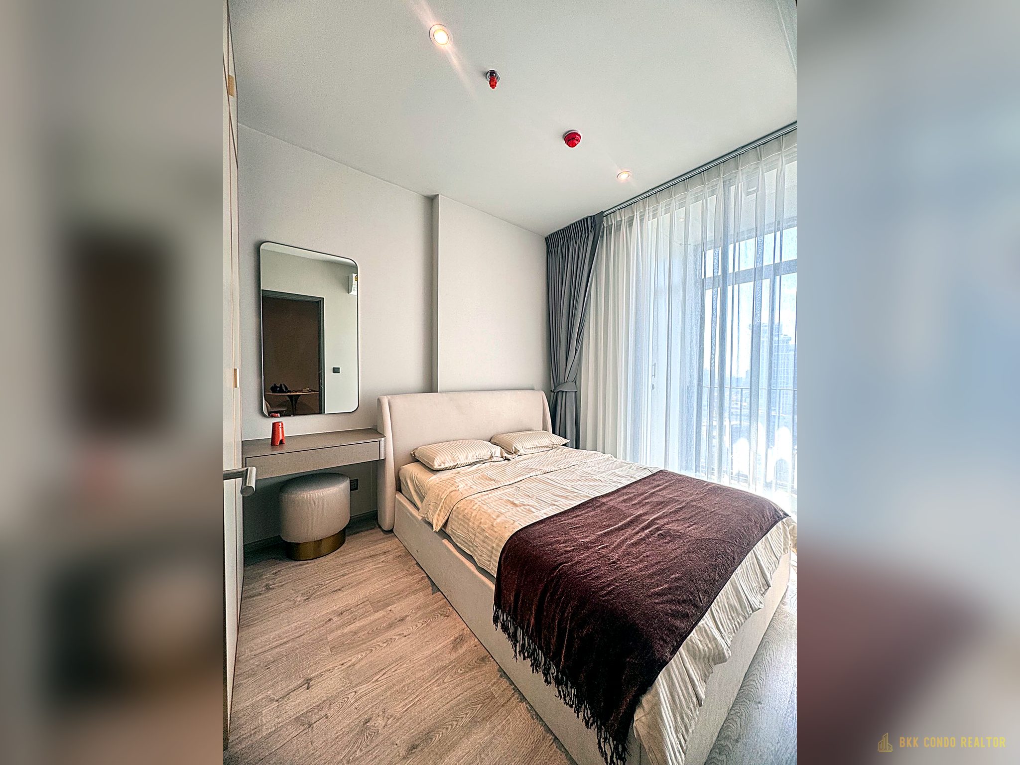 1-Bedroom Condo for Rent at Rhythm Ekkamai Estate (35 sqm) — Ekkamai BTS