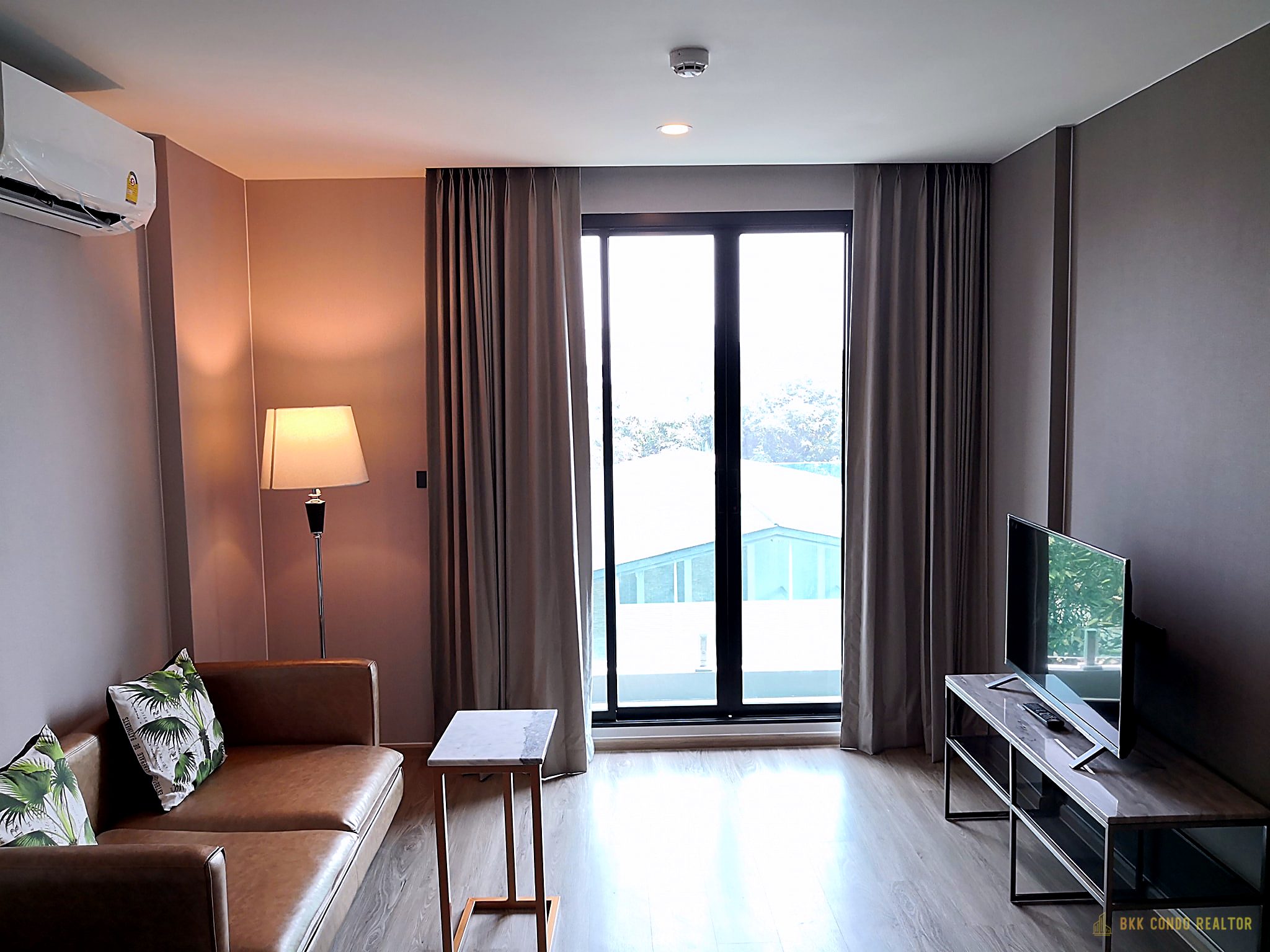 1-Bedroom Condo for Rent at The Teak Sukhumvit 39 (36 sqm) — Phrom Phong BTS