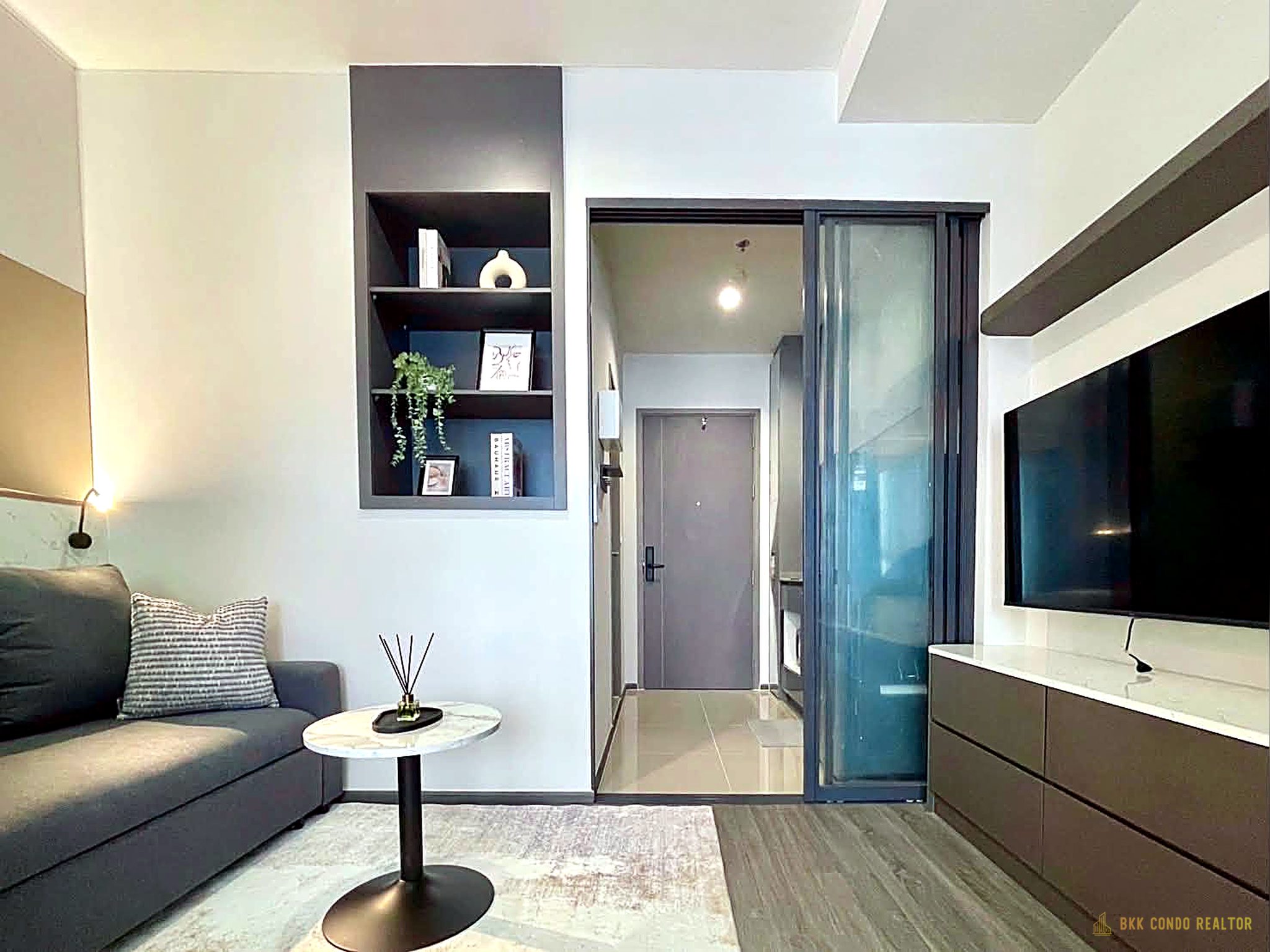 1-Bedroom Condo for Rent at IDEO Sukhumvit Rama 4 (30 sqm) — Phra Khanong BTS