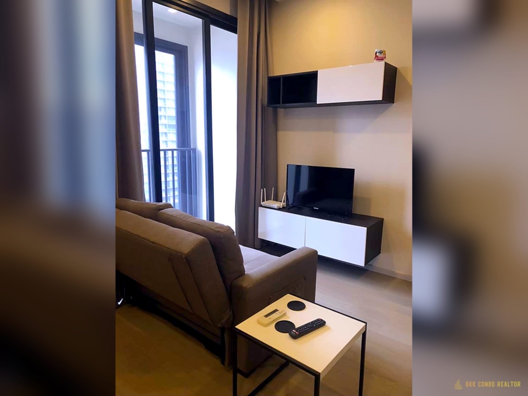 1-Bedroom Condo for Rent at Ashton Asoke (34 sqm) — Asoke BTS