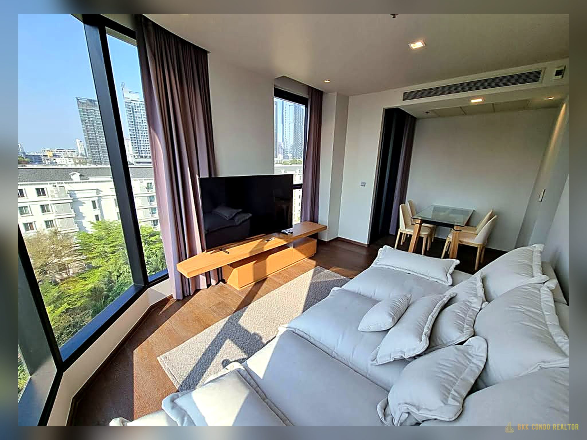 2-Bedroom Condo for Rent at IDEO Q Sukhumvit 36 (64 sqm) — Thonglor BTS