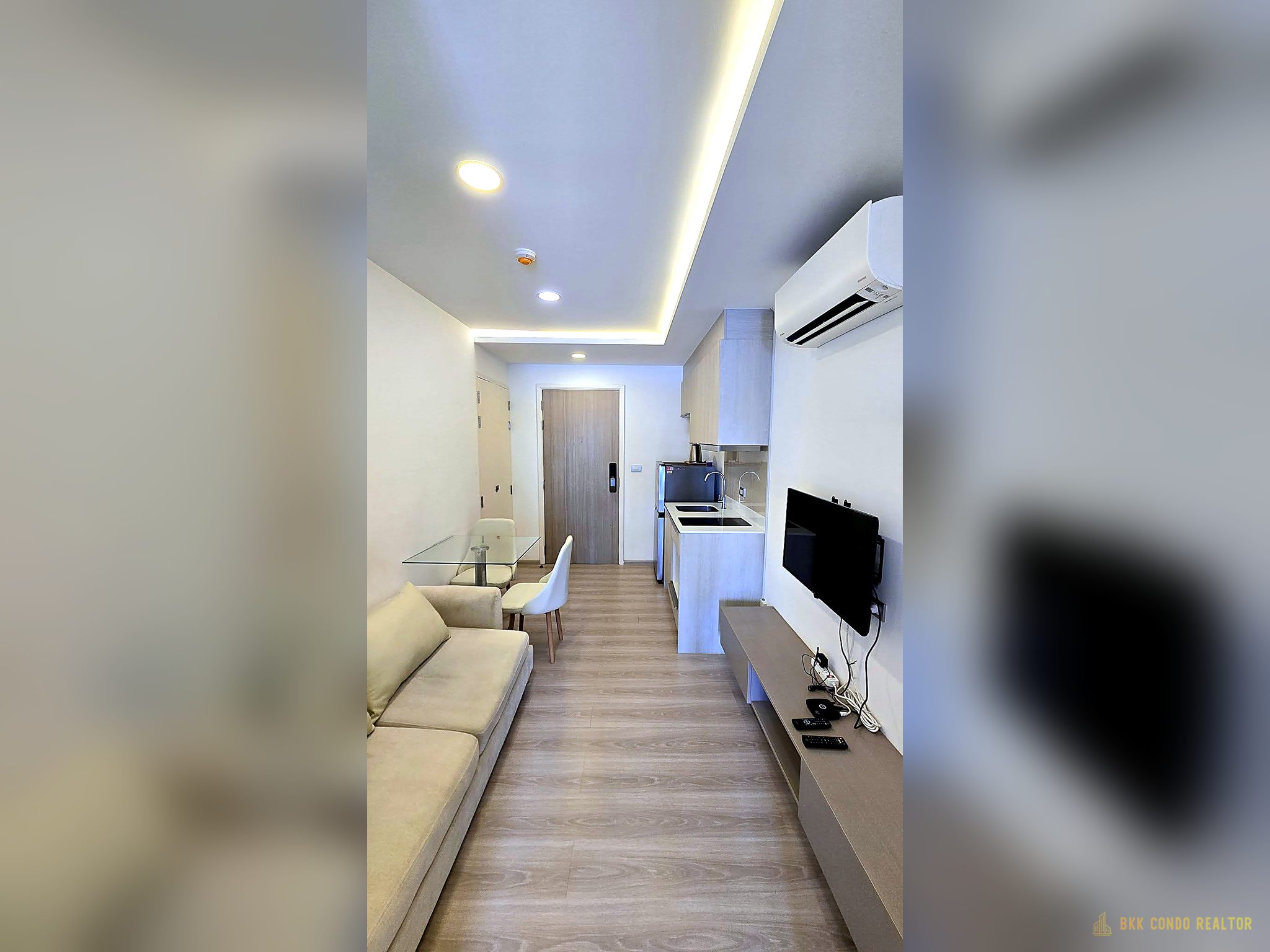 1-Bedroom Condo for Rent at Vtara Sukhumvit 36 (29 sqm) — Thonglor BTS