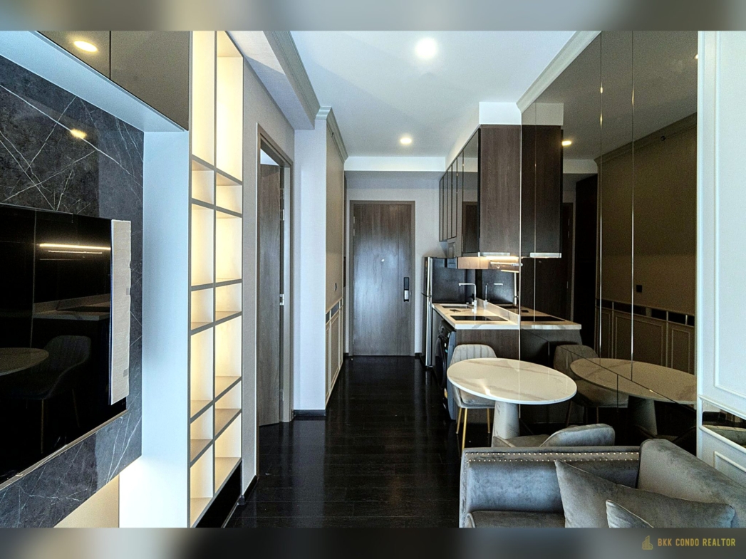 1-Bedroom Condo for Rent at Park Origin Thonglor (32.5 sqm) — Thonglor BTS