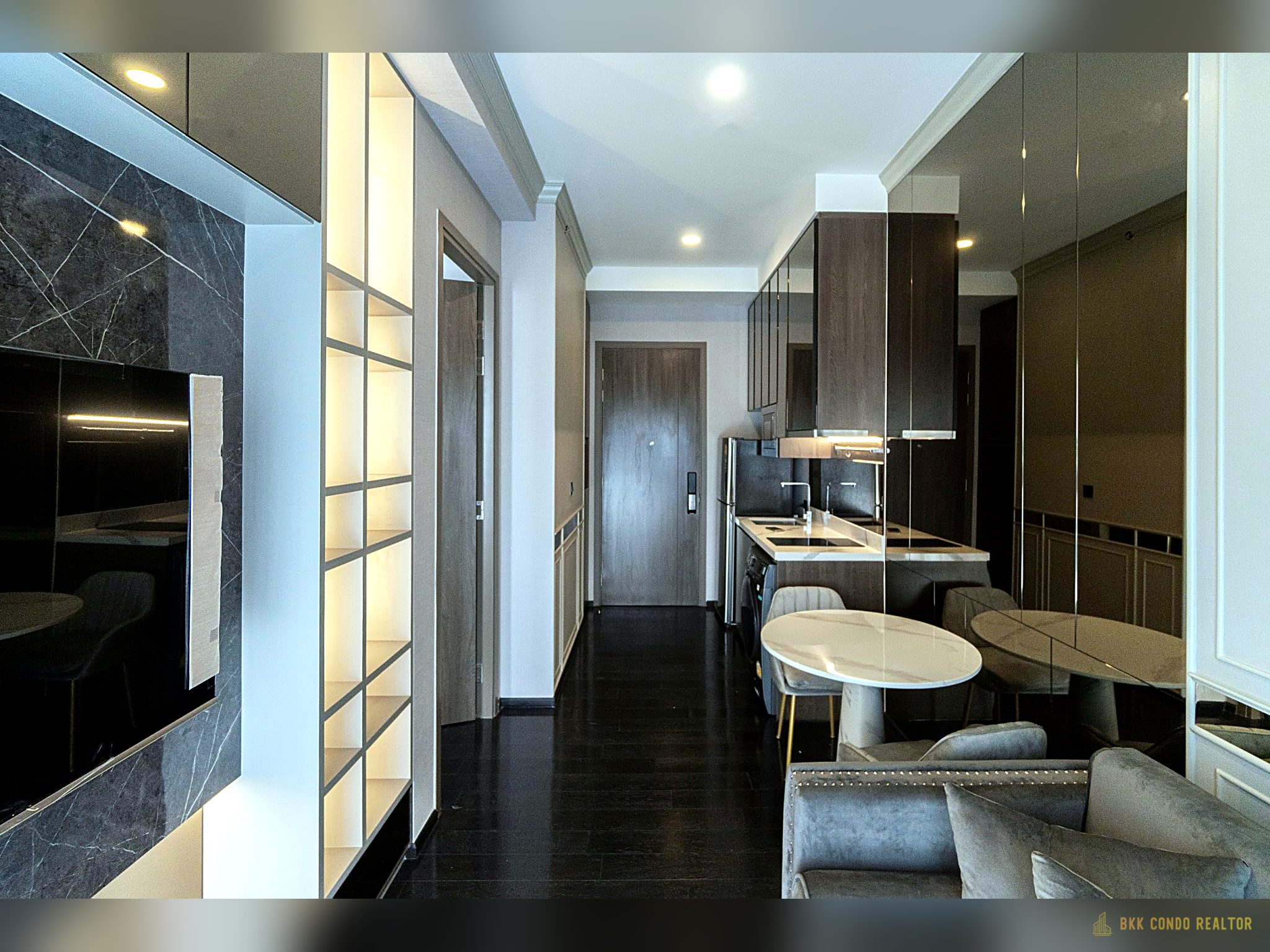 1-Bedroom Condo for Rent at Park Origin Thonglor (32.5 sqm) — Thonglor BTS