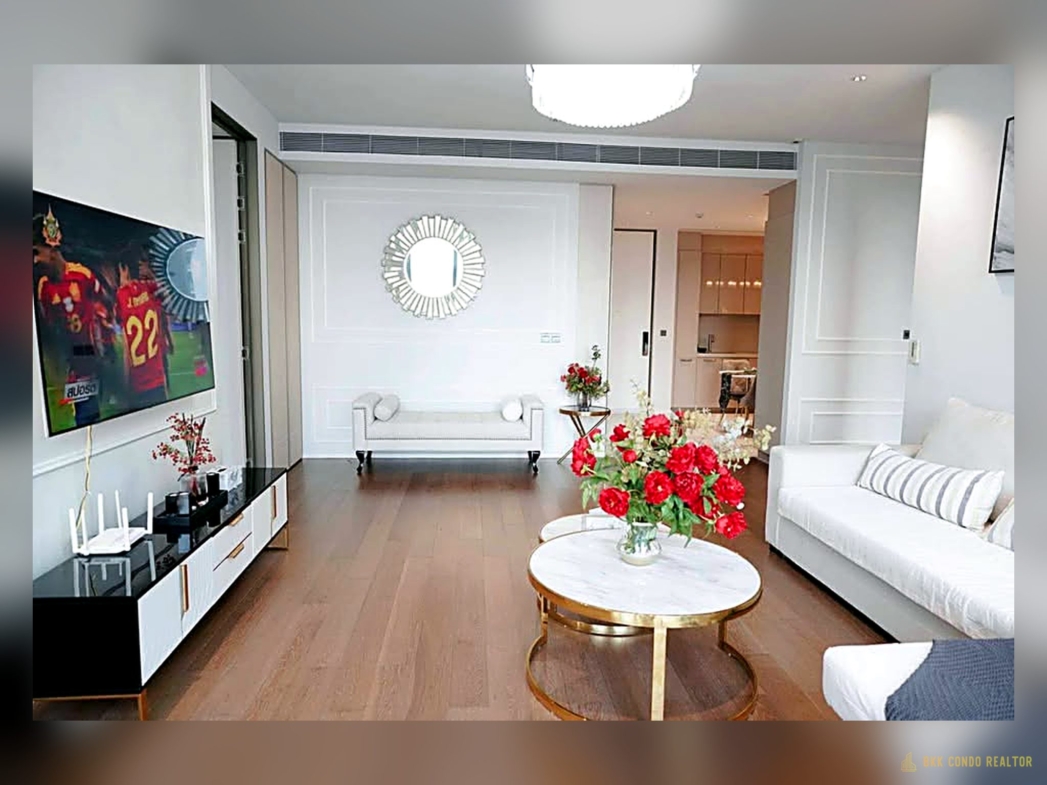 2-Bedroom Condo for Rent at KRAAM Sukhumvit 26 (110 sqm) — Phrom Phong BTS