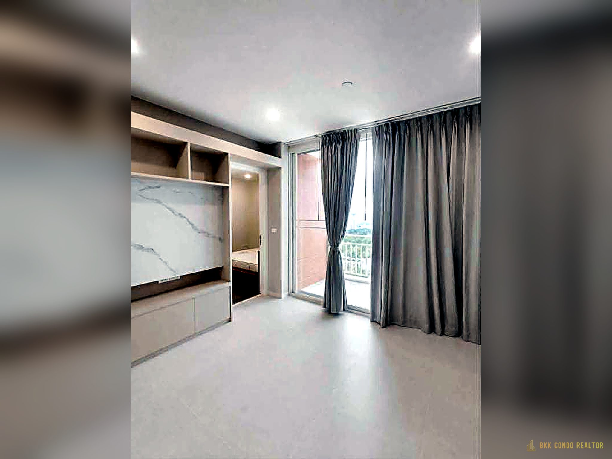 1-Bedroom Condo for Rent at Manhattan Chidlom (58 sqm) — Chidlom BTS