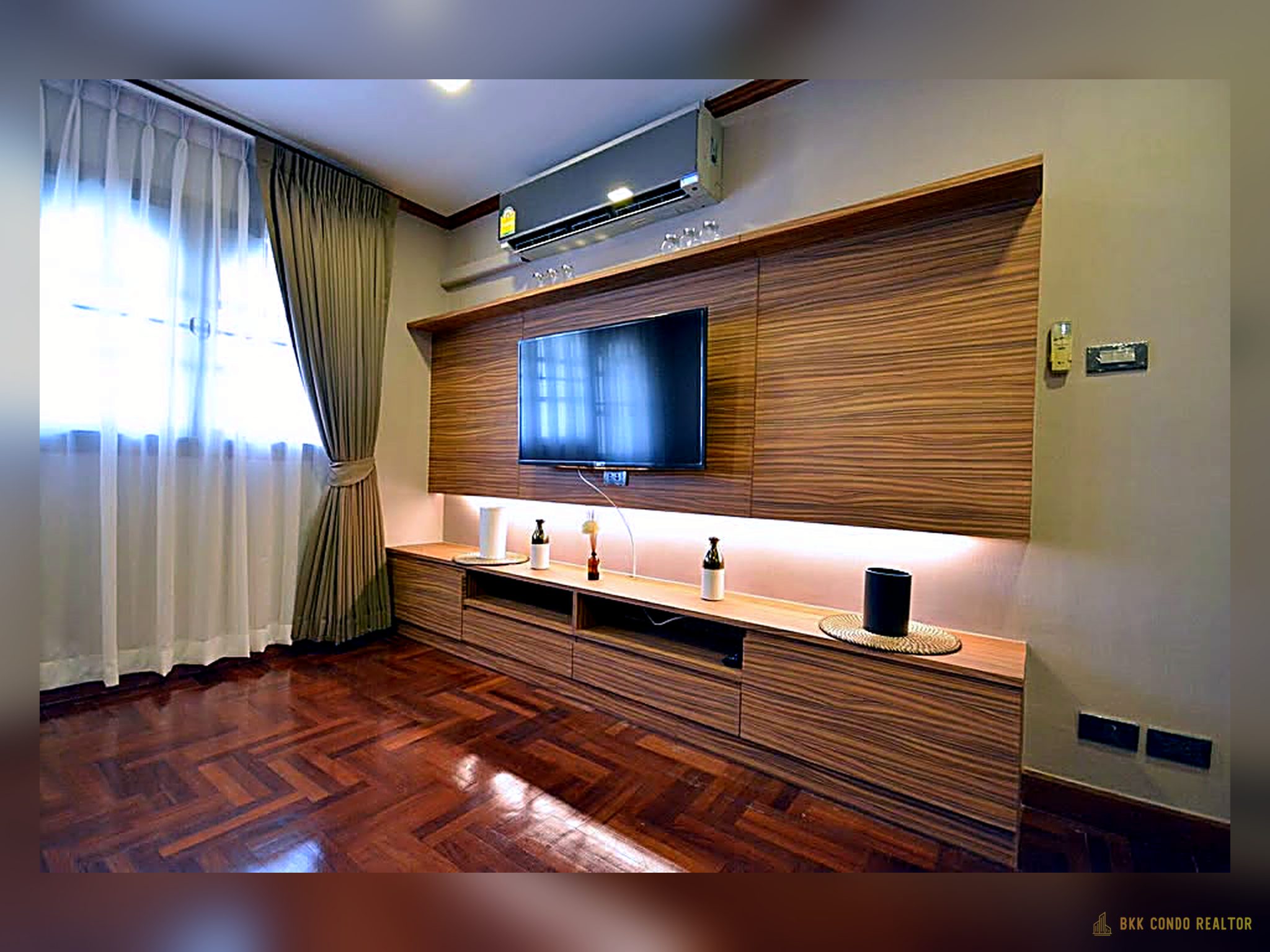 1-Bedroom Condo for Rent at Thonglor Tower (50 sqm) — Thonglor BTS