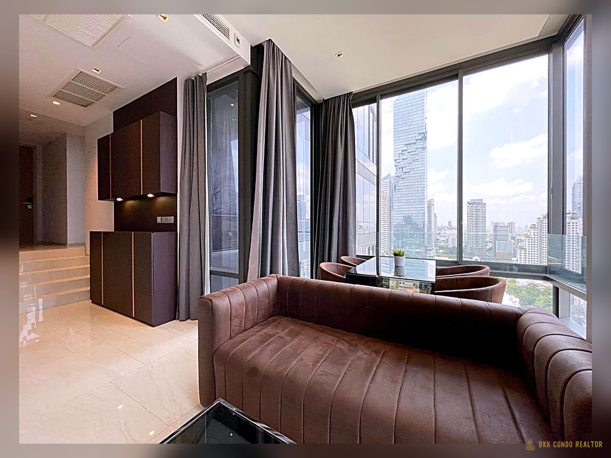 2-Bedroom Condo for Rent at Ashton Silom (72 sqm) — Saint Louis BTS
