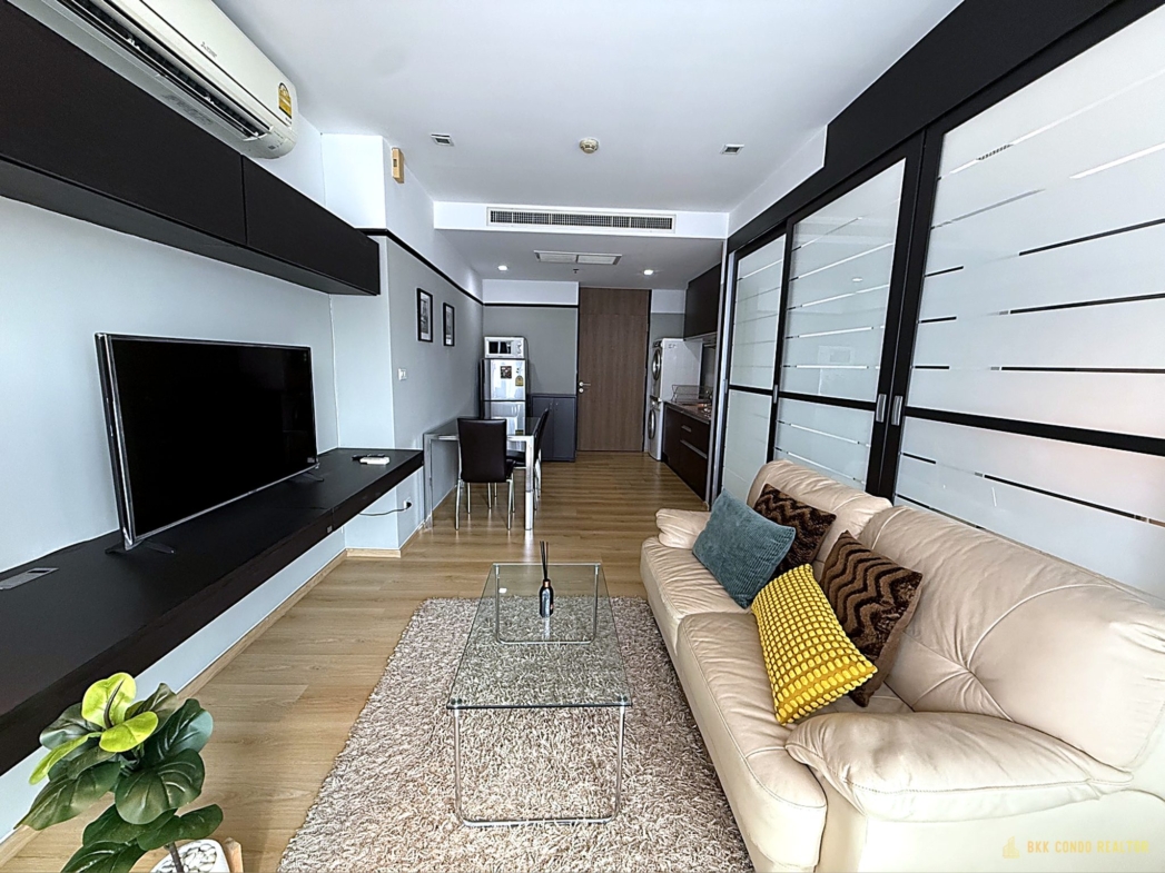 1-Bedroom Condo for Rent at Noble Remix Thonglor (40 sqm) — Thonglor BTS