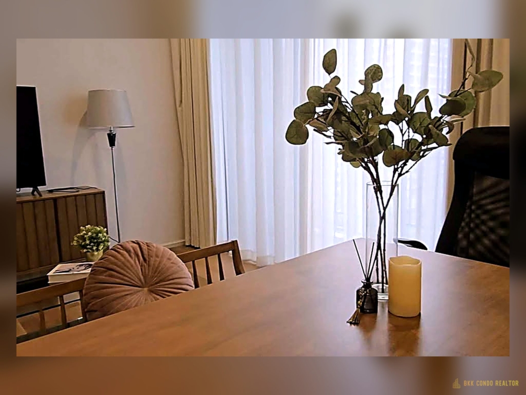 2-Bedroom Condo for Rent at Muniq Langsuan (86 sqm) — Chidlom BTS