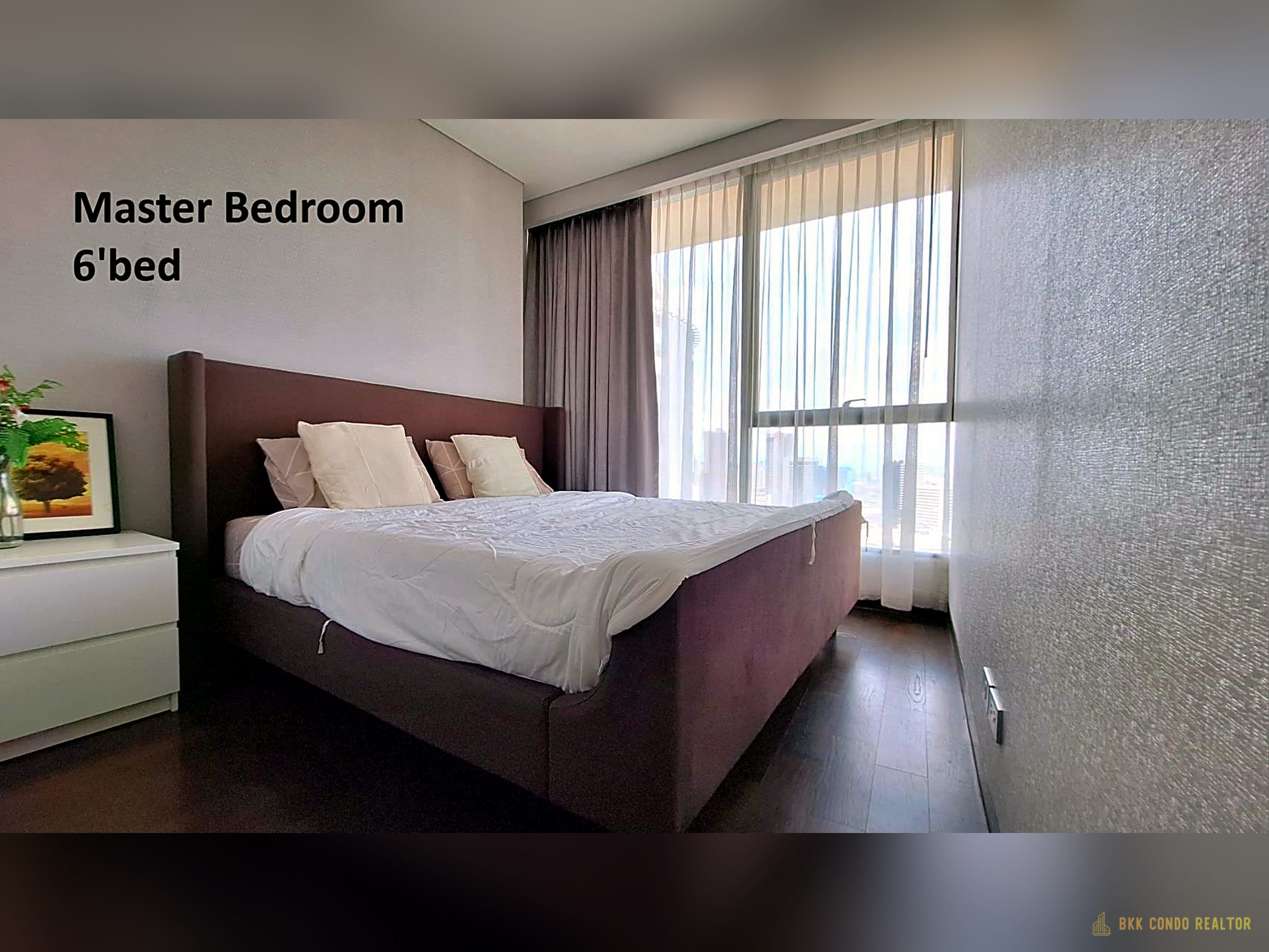 2-Bedroom Condo for Rent at Lumpini 24 (55 sqm) — Phrom Phong BTS