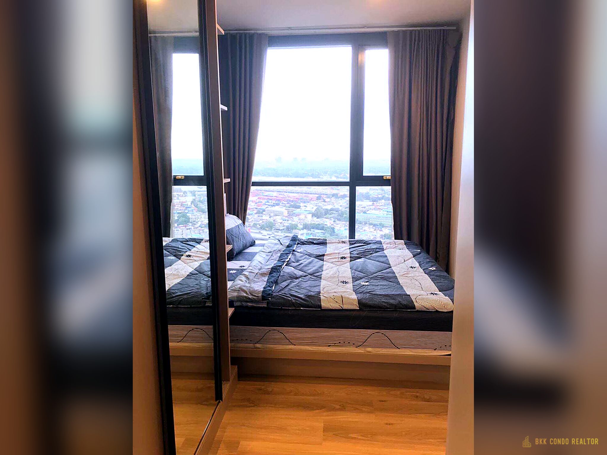 2-Bedroom Condo for Rent at Oka Haus (50 sqm) — Thonglor BTS