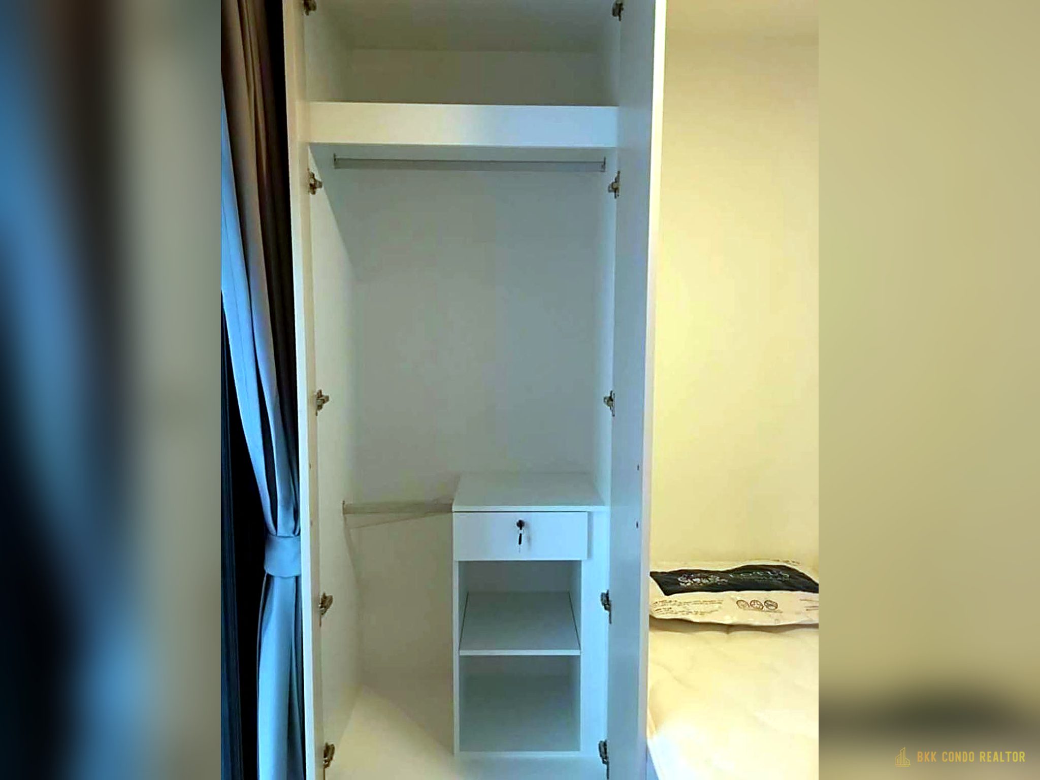 02-bedroom-99 Studio Condo for Rent at Pause Sukhumvit 115 (22 sqm) — Pu Chao BTS