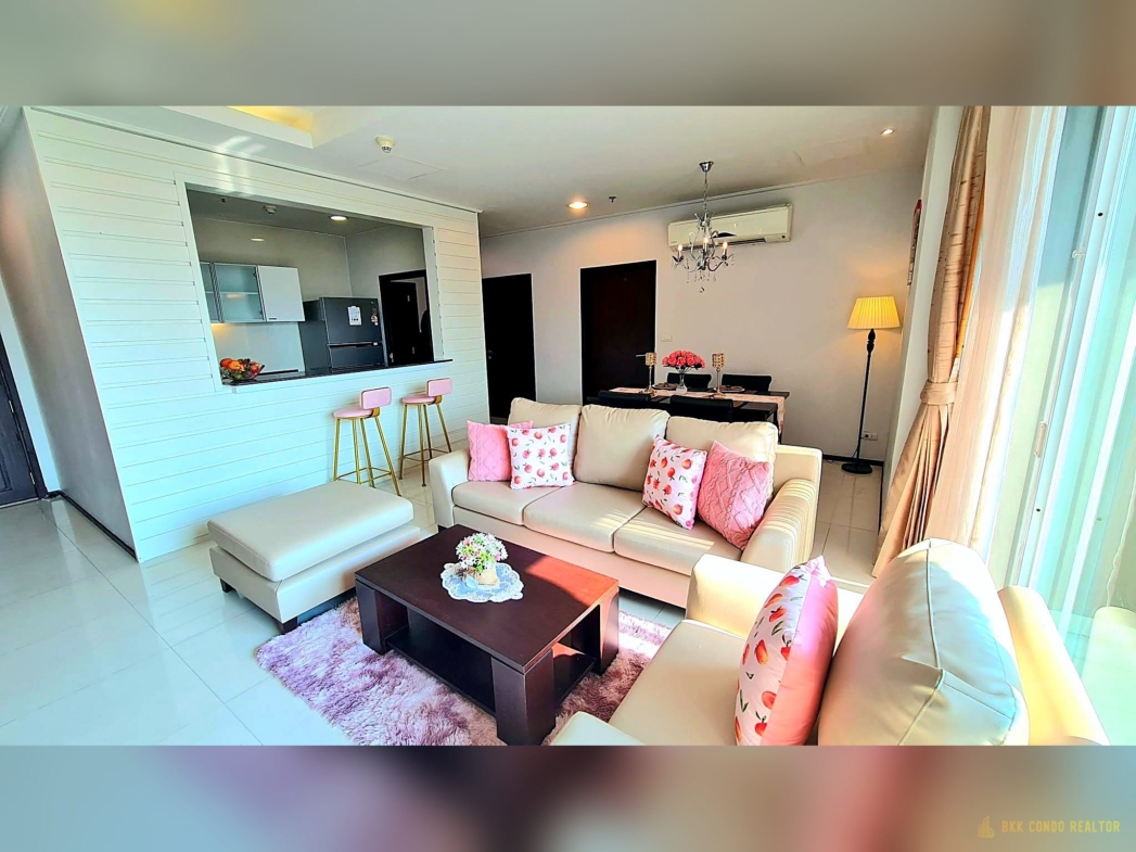 2-Bedroom Condo for Rent at Piyathip Place Sukhumvit 39 (173 sqm) — Phrom Phong BTS