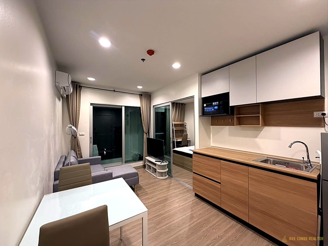 Studio Condo for Rent at Aspire Rama 4 (28.5 sqm) — Ekkamai BTS