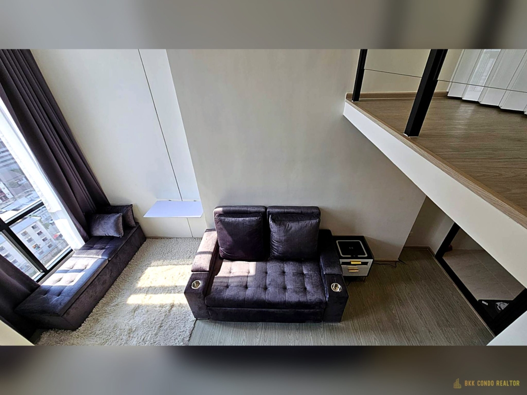 Duplex 1-Bedroom Condo for Rent at Origin Plug & Play Ramkhamhaeng Triple Station (35 sqm) — Ramkhamhaeng