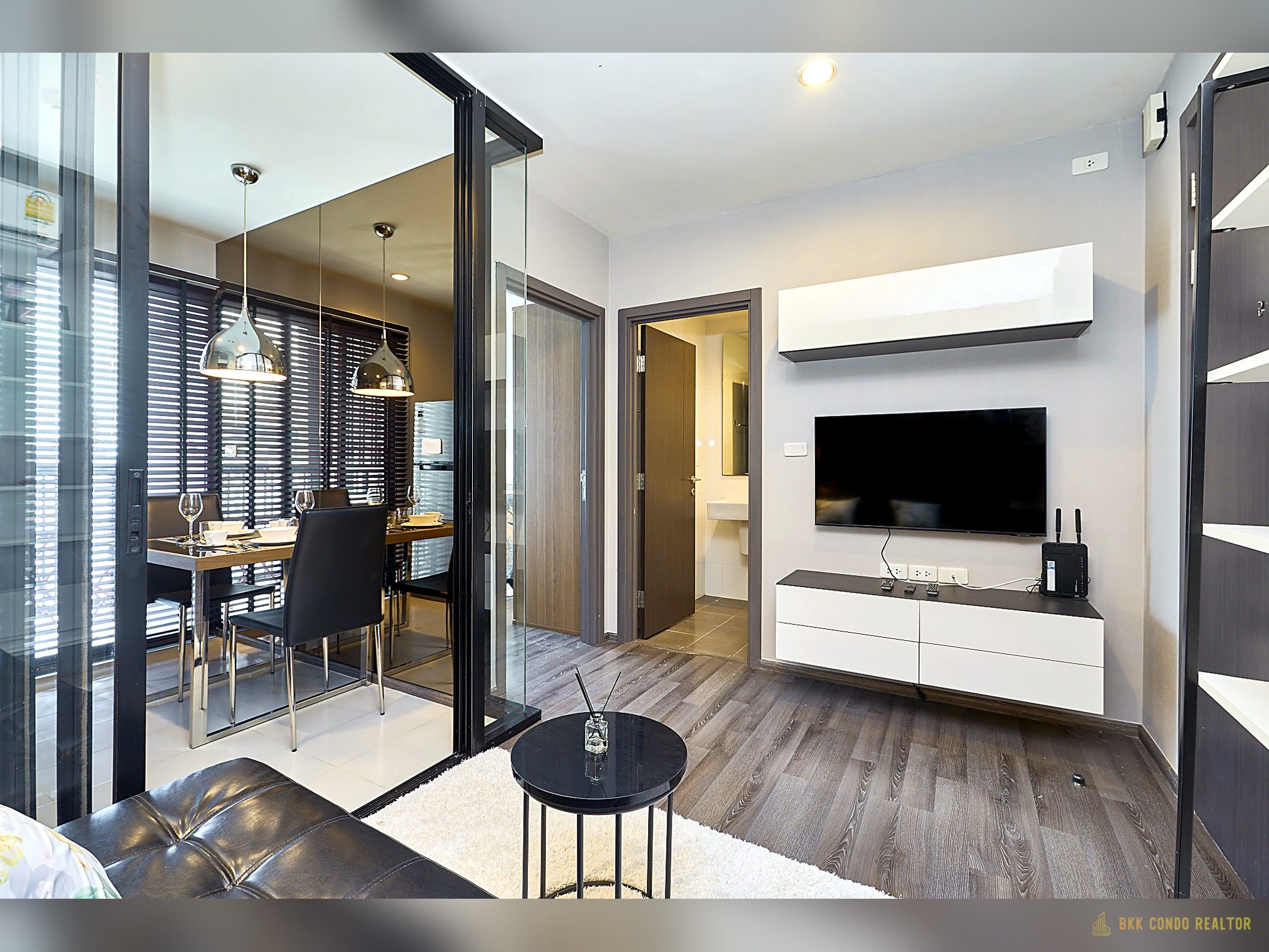 02-living_room-244 1-Bedroom Condo for Rent at The Base Park East (31 sqm) — On Nut BTS