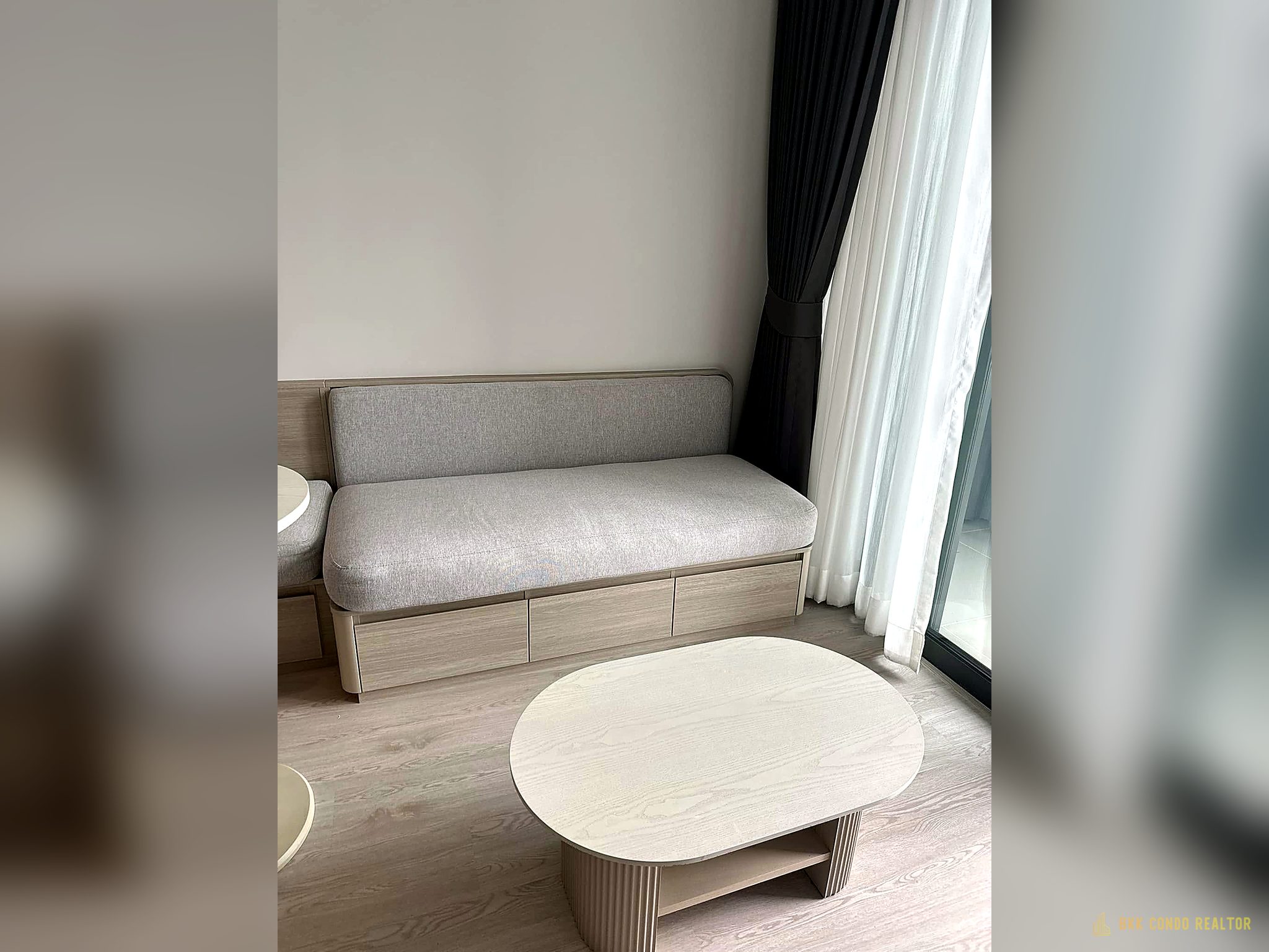 1-Bedroom Condo for Rent at Reference Sathorn – Wongwianyai (31 sqm) — Wongwianyai BTS