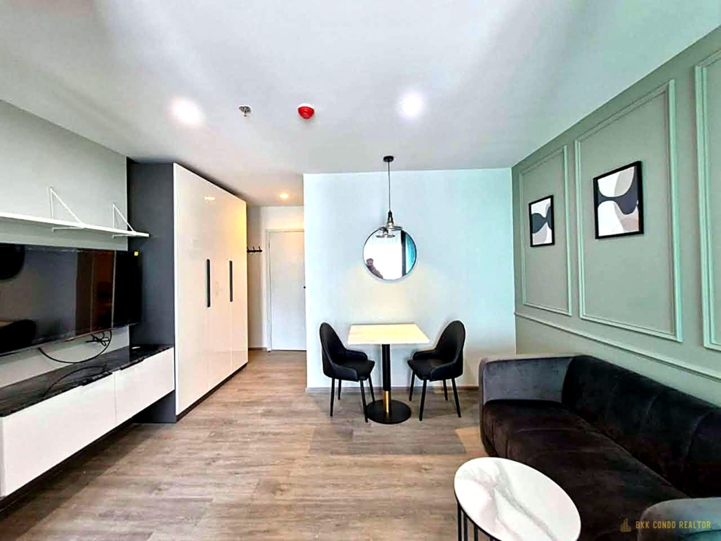 1-Bedroom Condo for Rent at Regent Home Bangna (28 sqm) — Bangna BTS