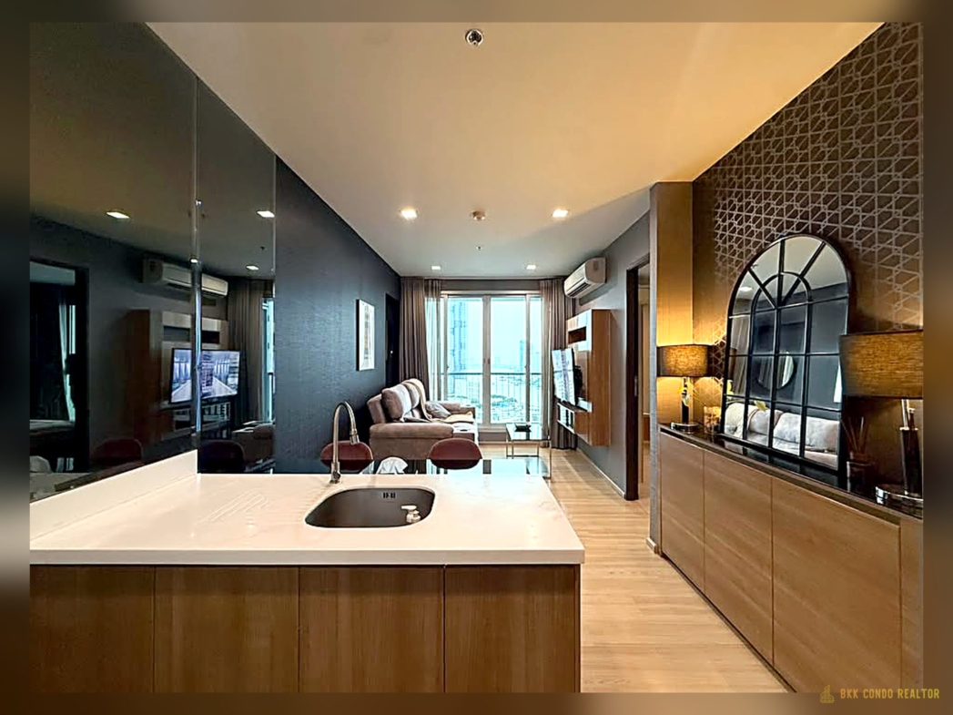 1-Bedroom Condo for Rent at Rhythm Sathorn 21 (45 sqm) — Saphan Taksin BTS