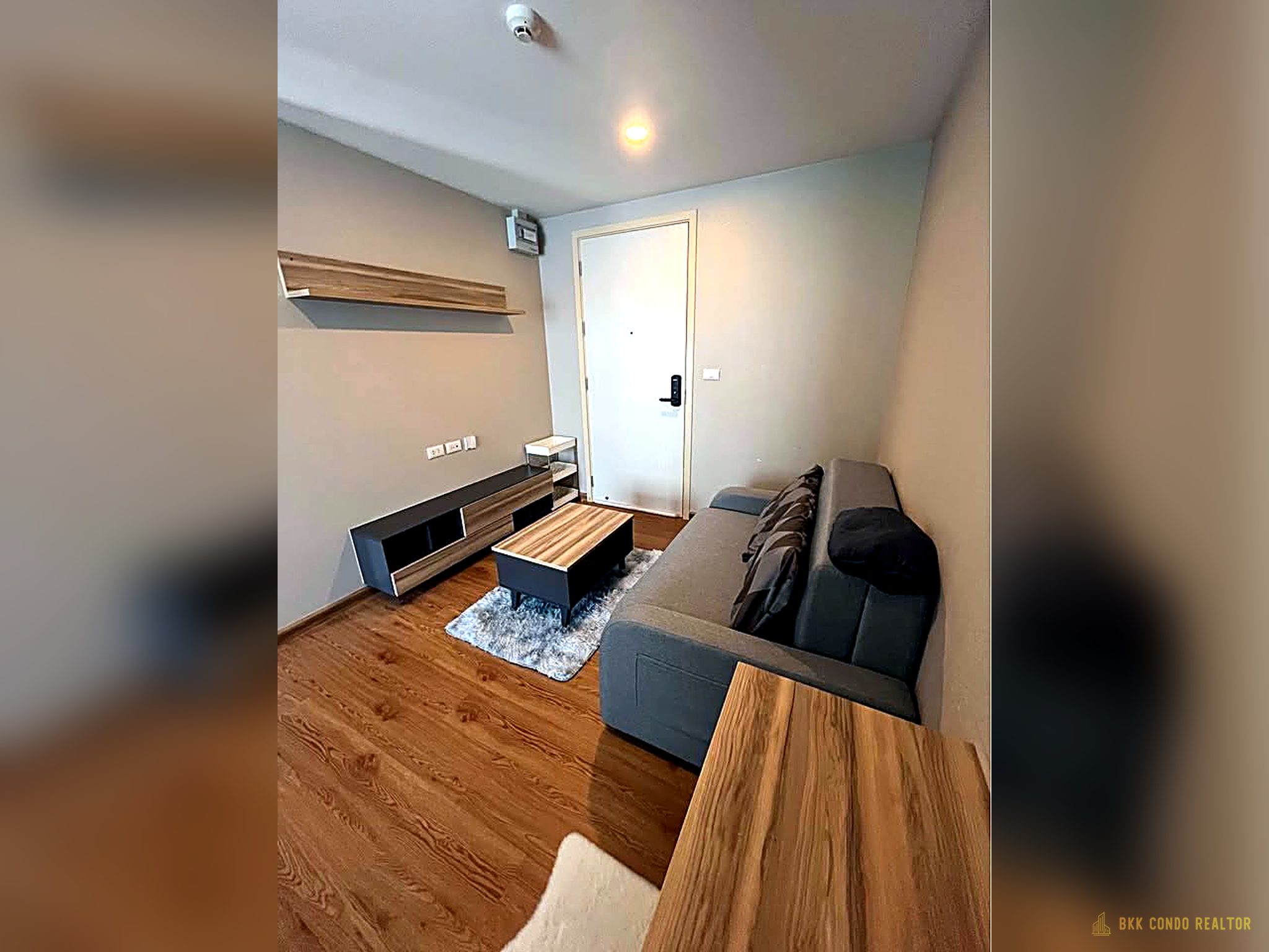 02-living_room-92 1-Bedroom Condo for Rent at ARISE Condo Ratchada 19 (29 sqm) — Ratchada MRT