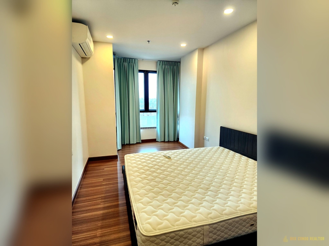 1-Bedroom Condo for Rent at Supalai Premier Charoen Nakhon (48 sqm) — Sukhumvit