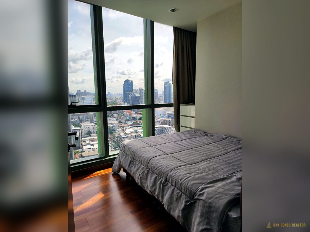 2-Bedroom Condo for Rent at Wish Signature Midtown Siam (42 sqm) — Ratchathewi BTS