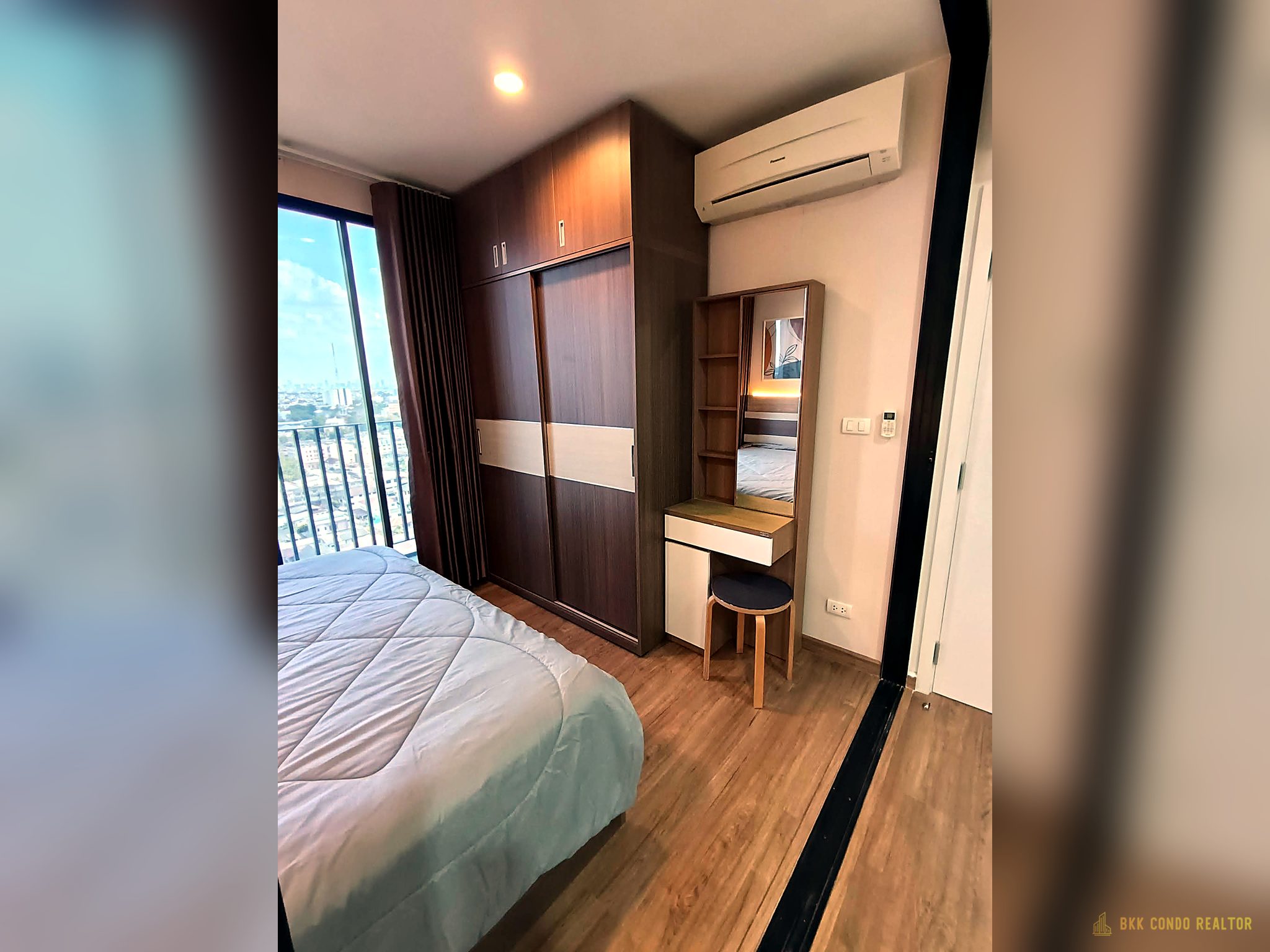 1-Bedroom Condo for Rent at The Tree Interchange (36 sqm) — Ratchada MRT