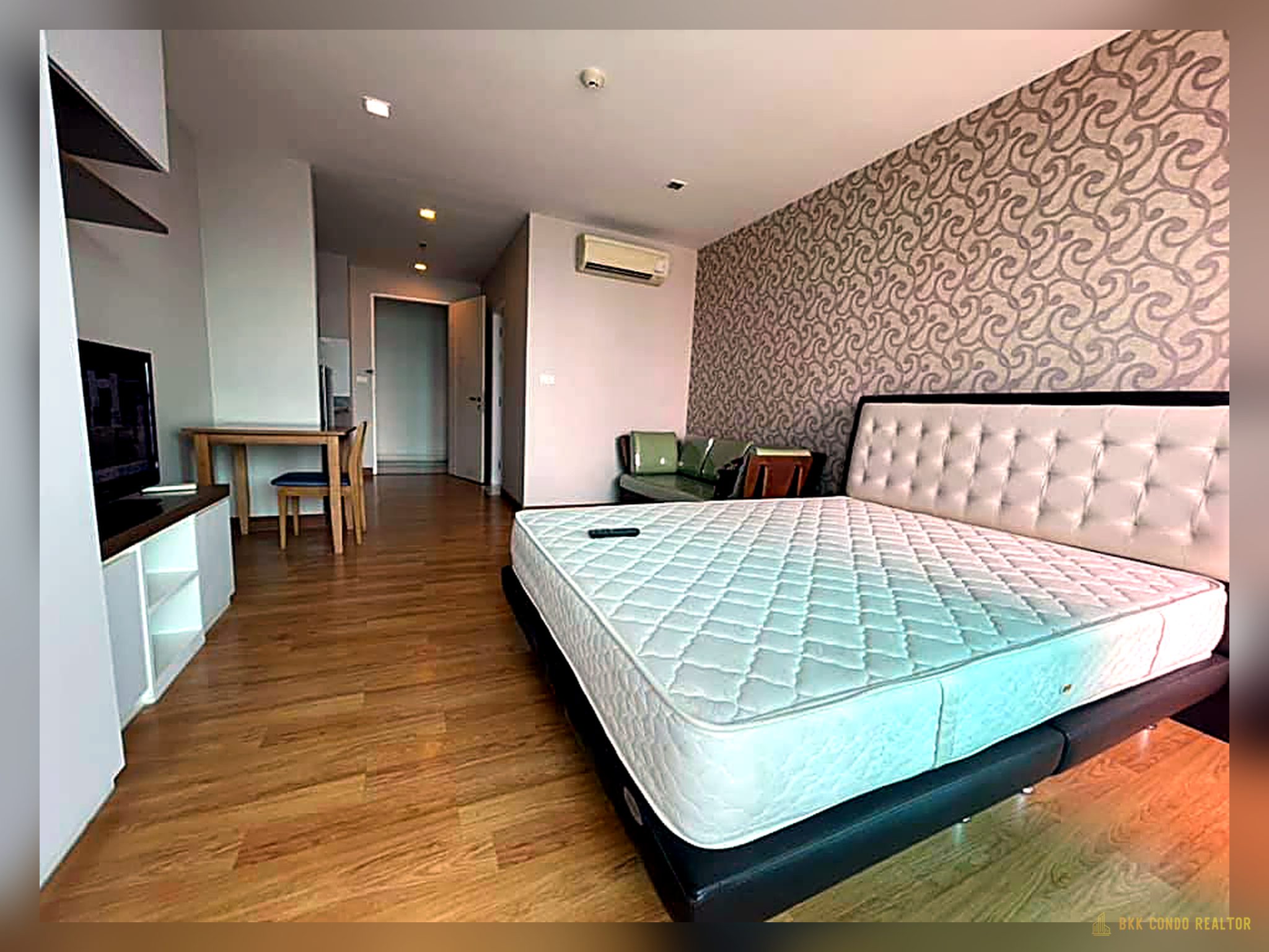 Studio Condo for Rent at Wish@Samyan (30 sqm) — Samyan MRT