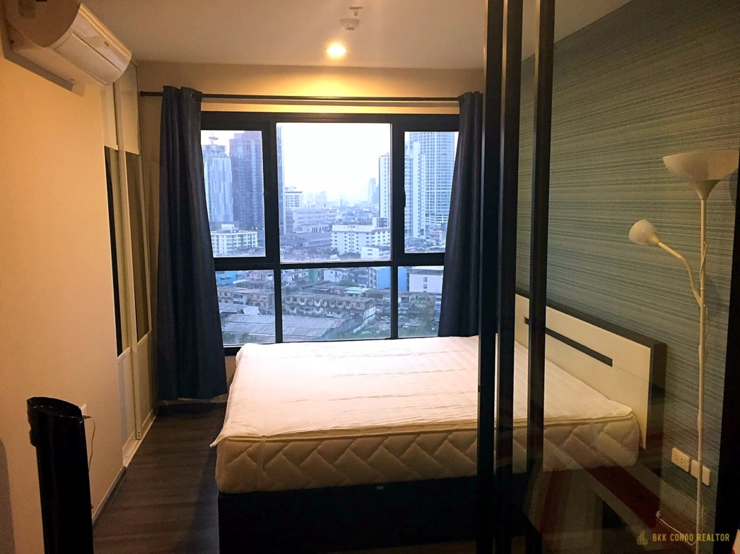 1-Bedroom Condo for Rent at The Base Park West (26 sqm) — On Nut BTS