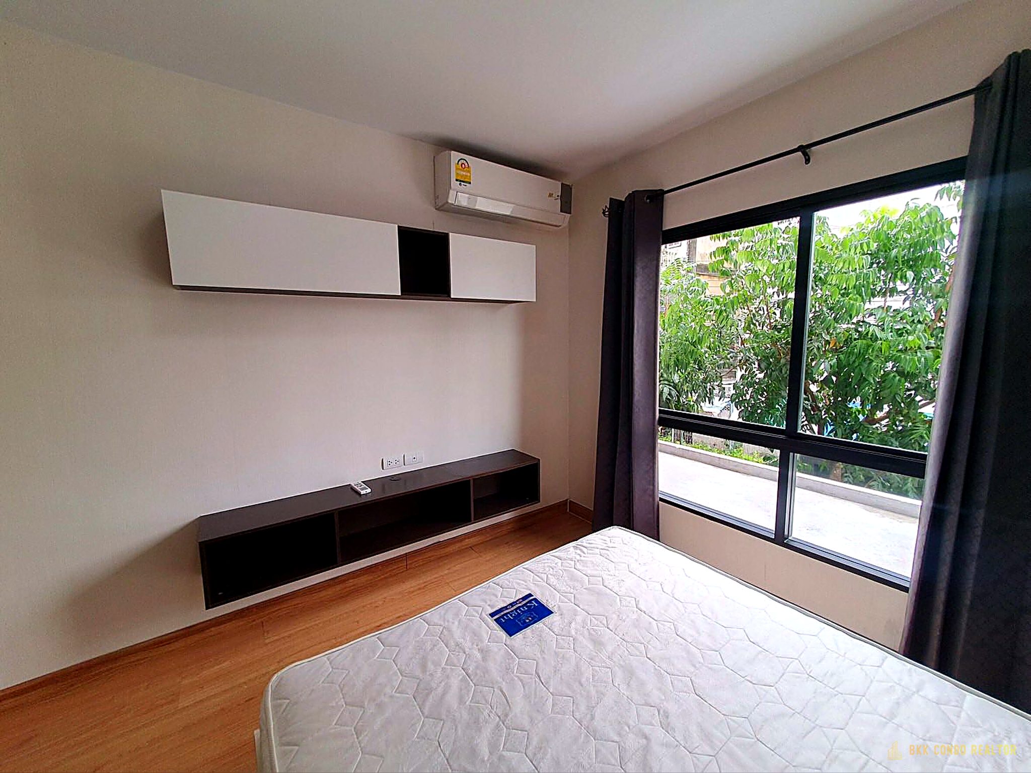 1-Bedroom Condo for Rent at Supalai City Resort Bearing Station Sukhumvit 105 (41 sqm) — Bearing BTS
