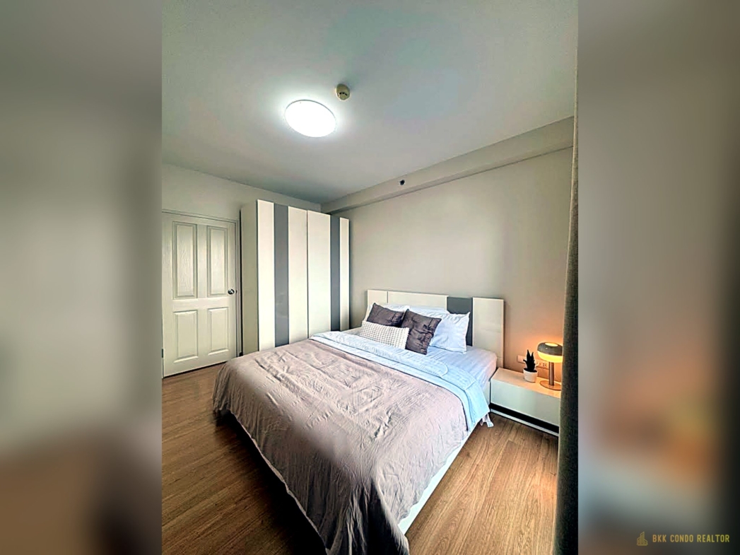 2-Bedroom Condo for Rent at Supalai Park Ekkamai-Thonglor (82.27 sqm) — Ekkamai BTS