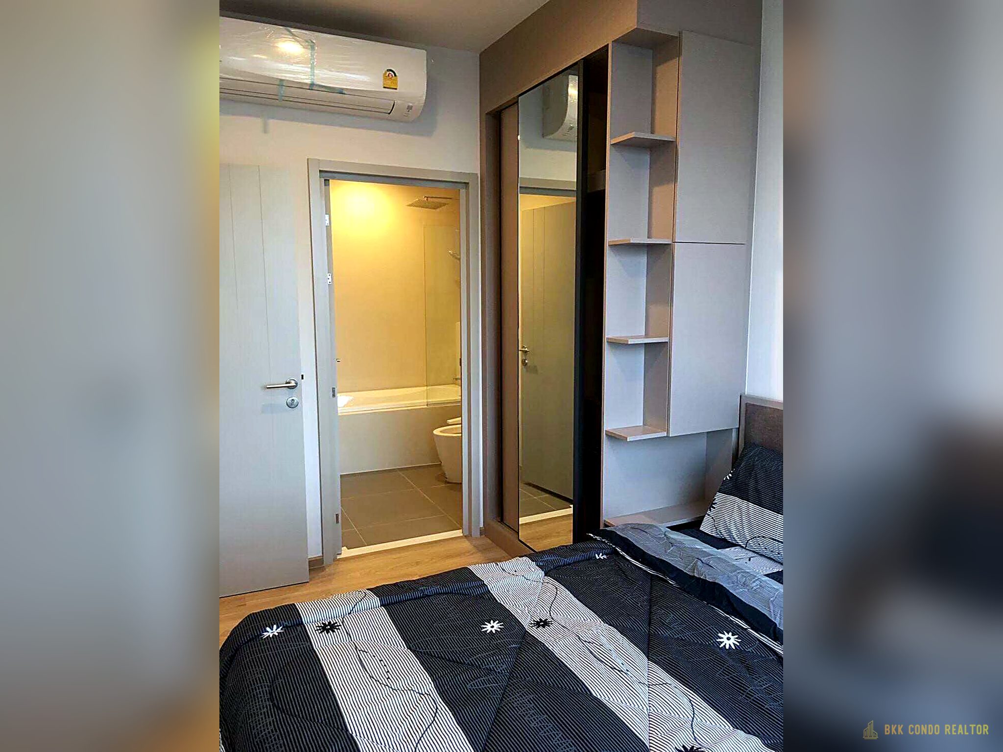 2-Bedroom Condo for Rent at Oka Haus (50 sqm) — Thonglor BTS