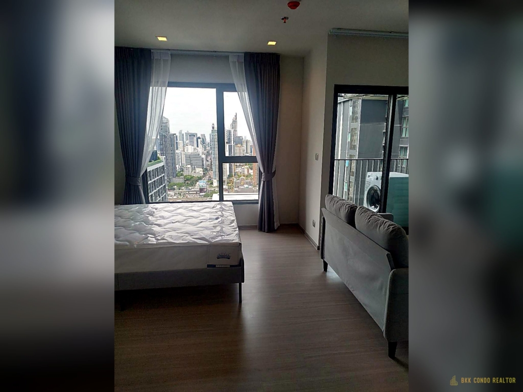 1-Bedroom Condo for Rent at Life Asoke – Rama 9 (27.5 sqm) — Rama 9 MRT