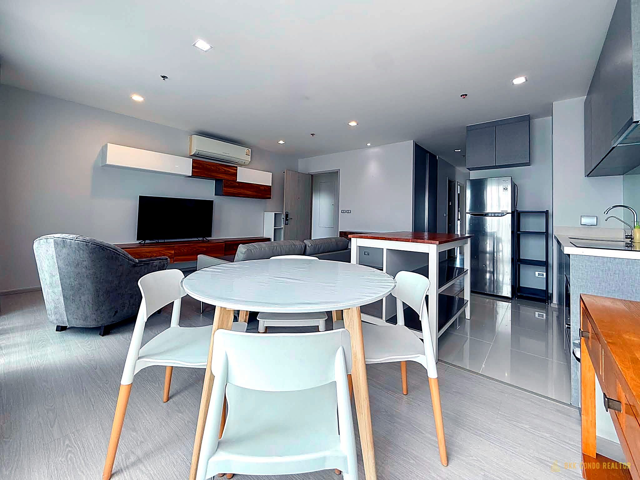 2-Bedroom Condo for Rent at Rhythm Sukhumvit 36-38 (88 sqm) — Thonglor BTS