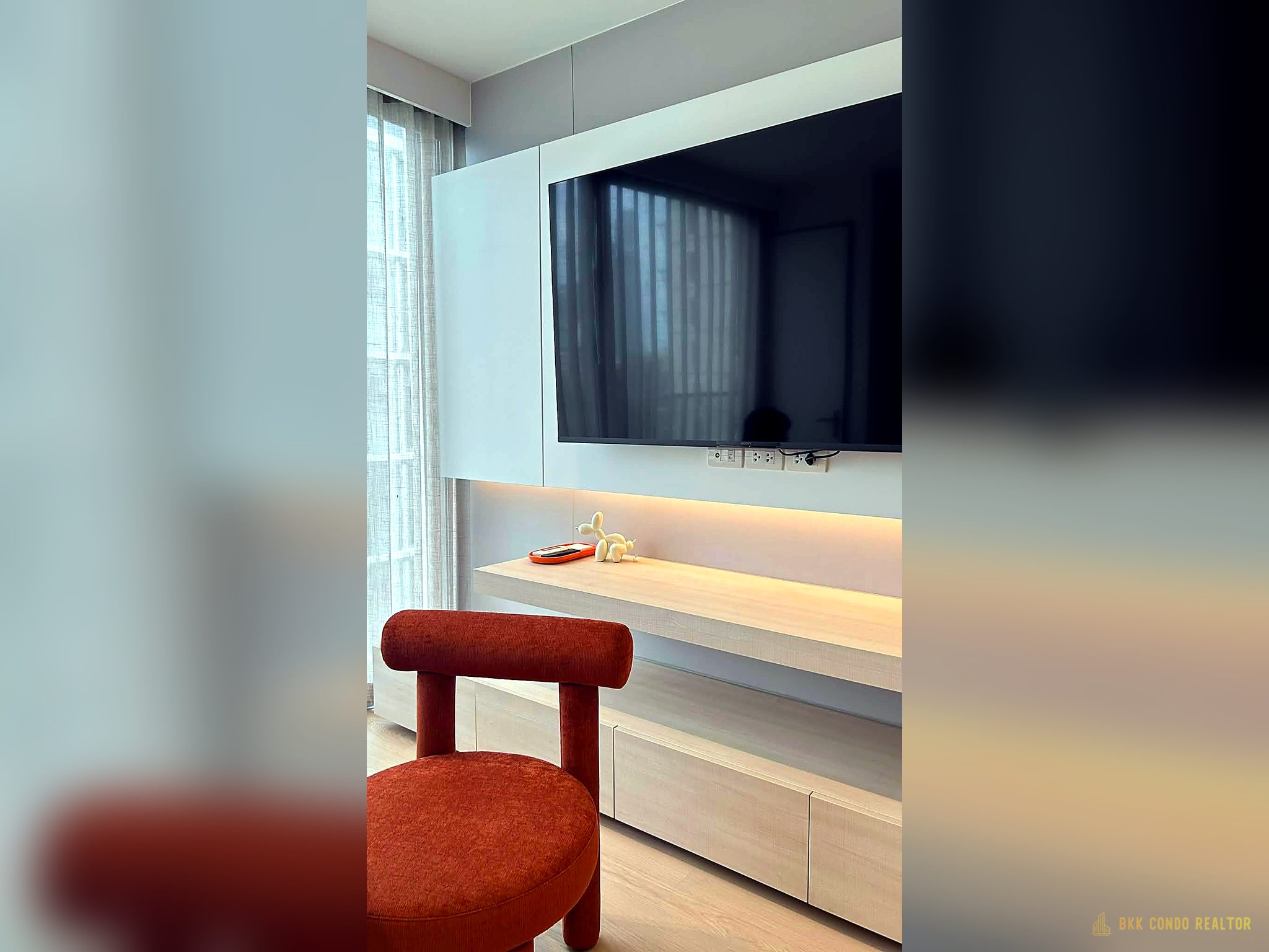 Studio Condo for Rent at Scope Promsri (28.5 sqm) — Phrom Phong BTS